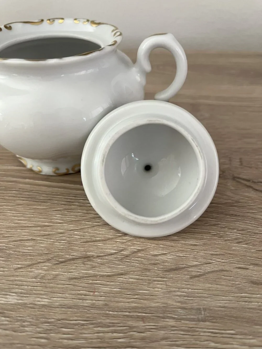 Vtg Bareuther Bavaria Germany Porcelain Sugar Bowl Gold Trim Lidded MCM Elegance